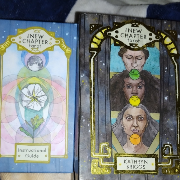 Tarot cards the new chapter - Picture 2 of 3
